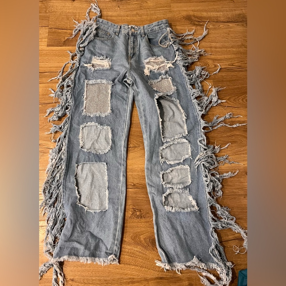 N 1 Distressed Jeans Boyfriend with Bling l M